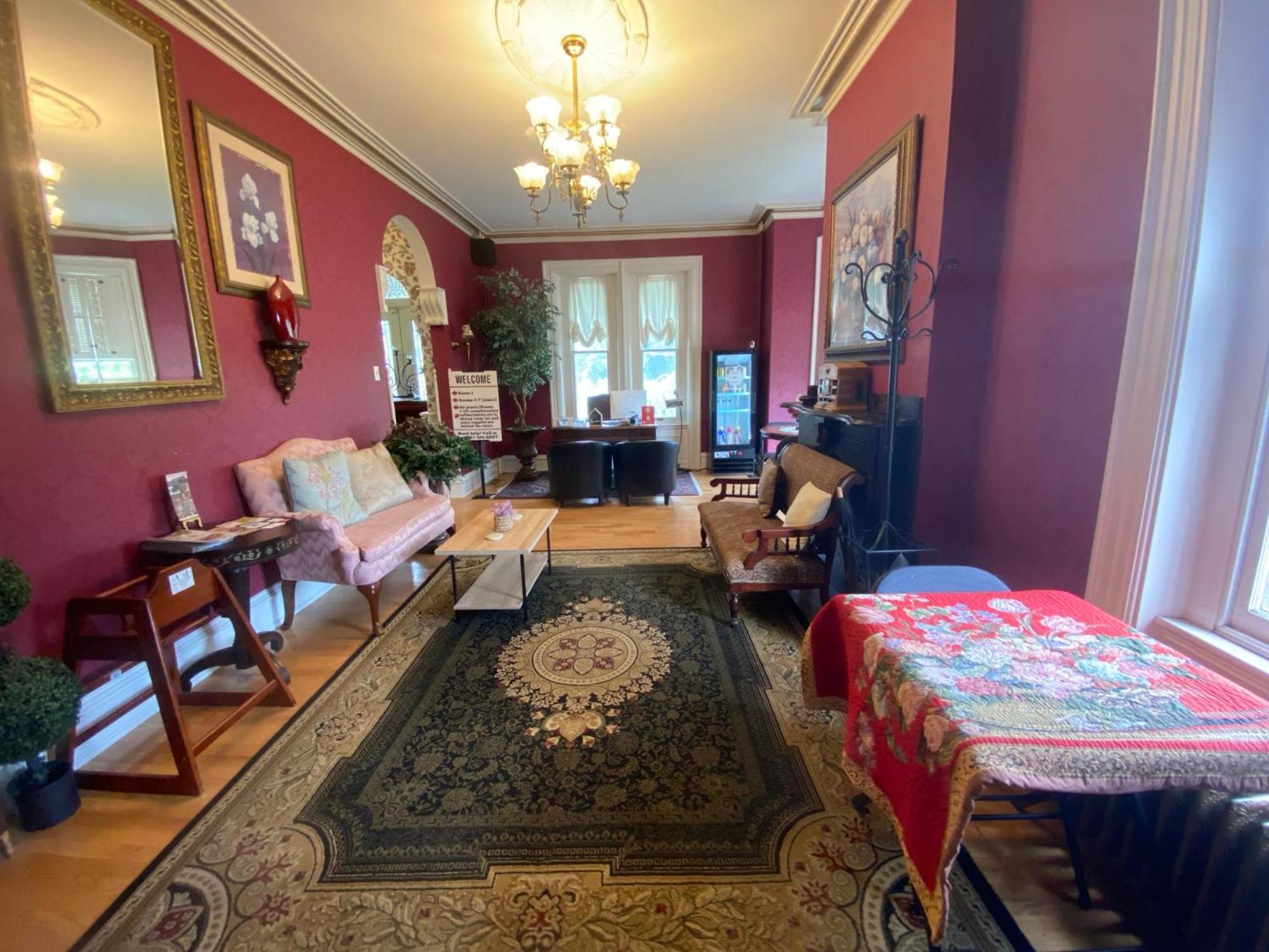 Greystone Manor Bed & Breakfast Bird-in-Hand Extérieur photo