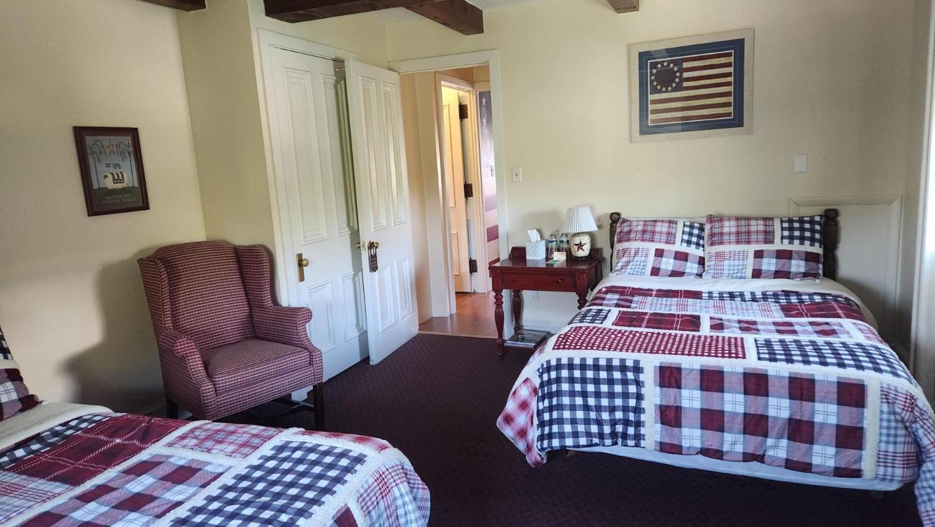 Greystone Manor Bed & Breakfast Bird-in-Hand Extérieur photo