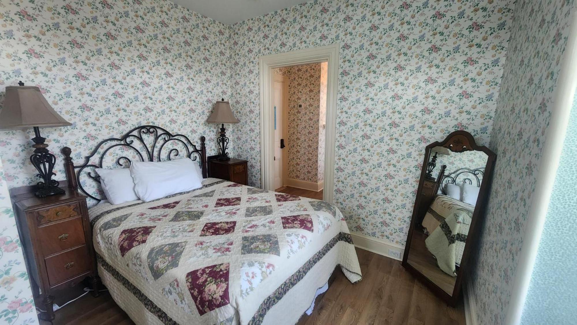 Greystone Manor Bed & Breakfast Bird-in-Hand Extérieur photo