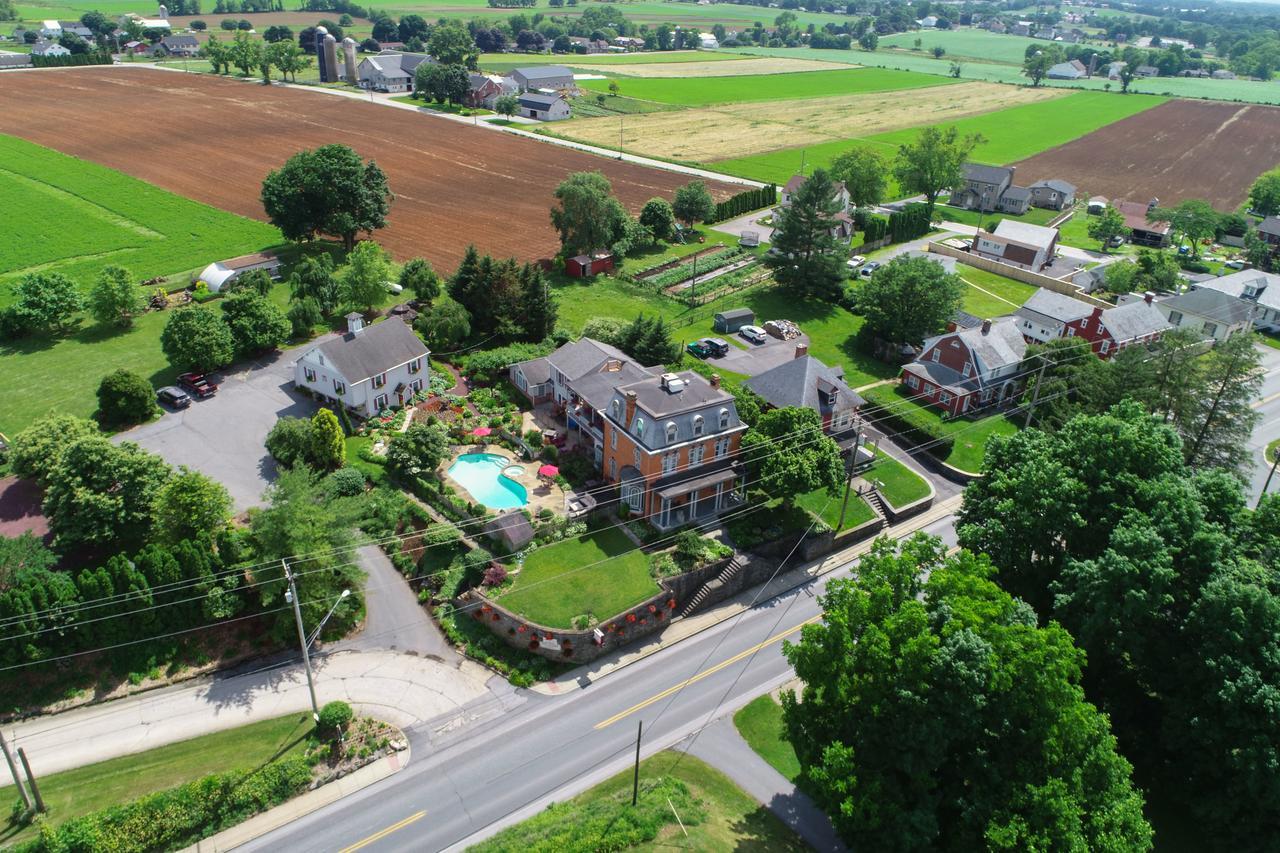 Greystone Manor Bed & Breakfast Bird-in-Hand Extérieur photo